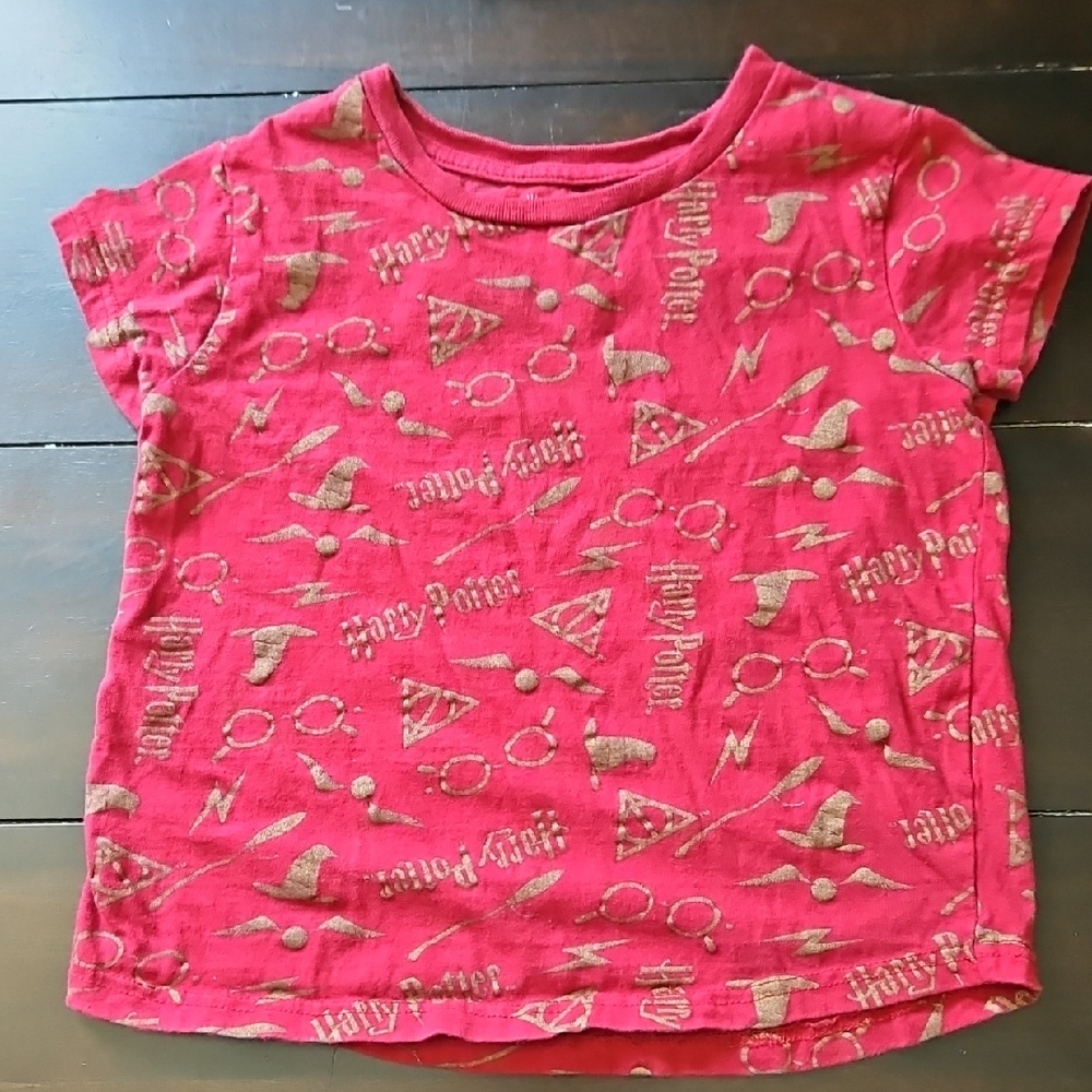 Warner Bros Red Gold Short Sleeve Tee